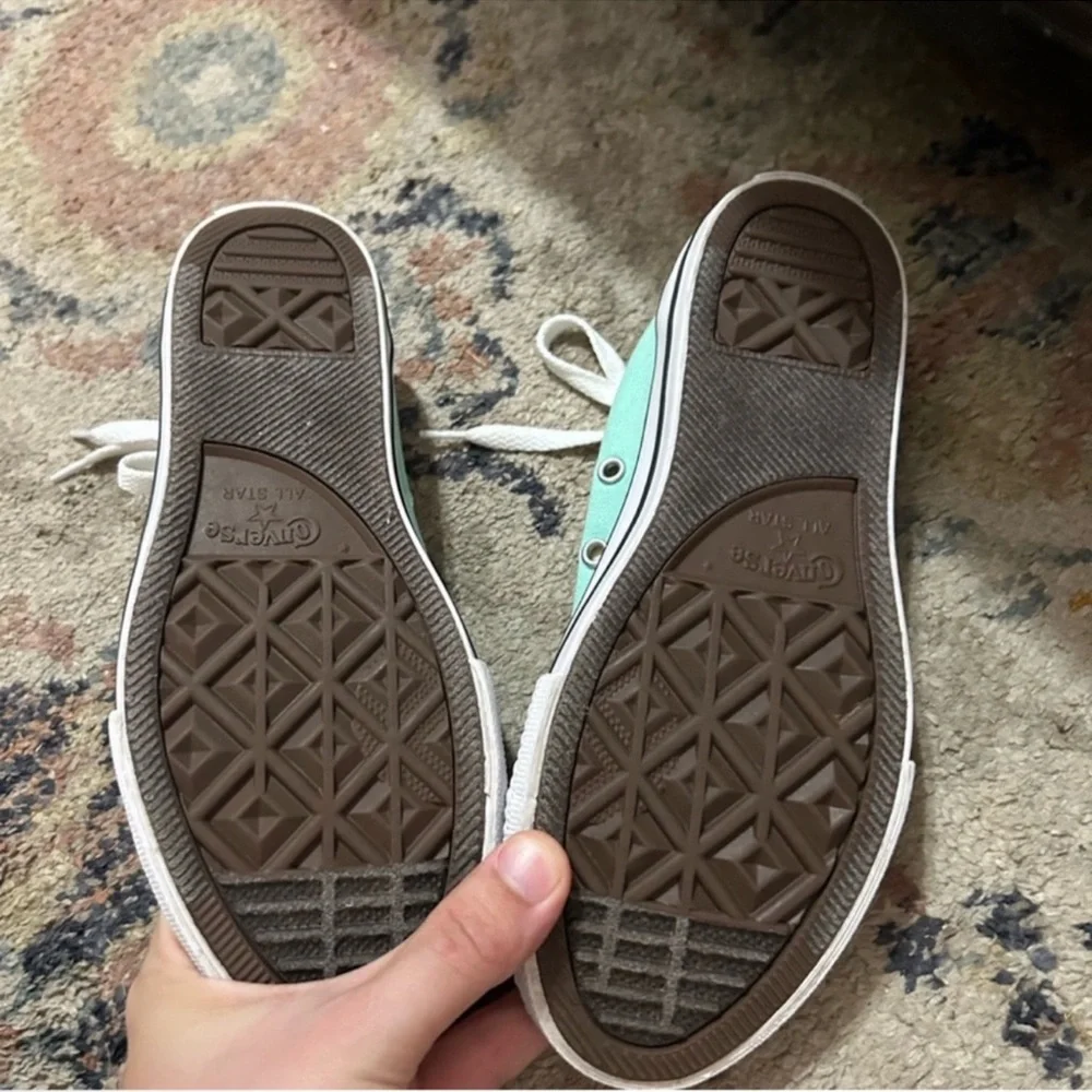 Converse Size 3 Low Top Sneakers in Light Mint Green